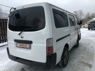 2003 Nissan Caravan IV (E25), белый, 850000 рублей, вид 3