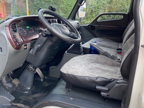 2012 Hyundai HD65, белый, 2100000 рублей - вид 13