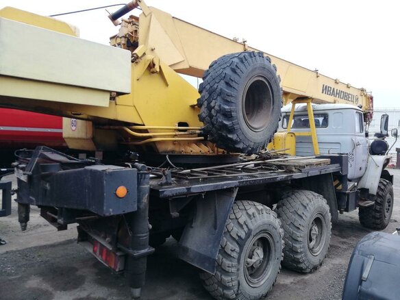 2012 Ивановец КС-35714, серый - вид 2