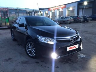 2016 Toyota Camry VII (XV50) Рестайлинг, чёрный, 2300000 рублей, вид 2