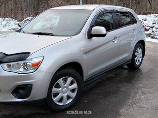 2014 Mitsubishi ASX I Рестайлинг, серебристый, 1000000 рублей, вид 1