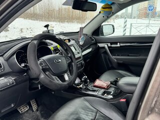 2018 Kia Sorento II Рестайлинг, бежевый, 2050000 рублей, вид 5