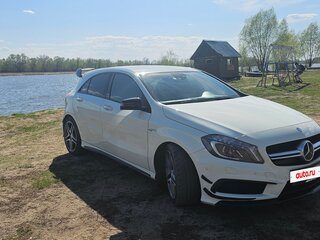 2014 Mercedes-Benz A-Класс AMG 45 AMG I (W176), белый, 2000000 рублей, вид 3