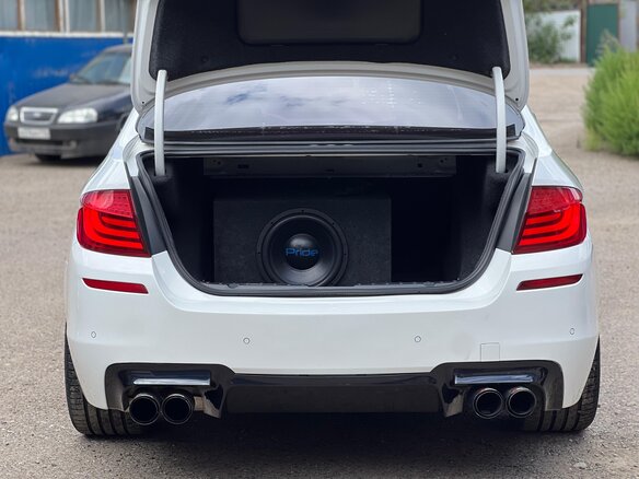 2013 BMW 5 серии 520i VI (F10/F11/F07), белый, 1650000 рублей - вид 10