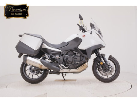 2022 Honda NT1100, белый, 1250000 рублей, вид 1