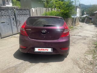 2013 Hyundai Solaris I, фиолетовый, 600000 рублей, вид 2