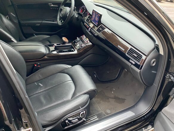 2015 Audi A8 Long III (D4) Рестайлинг, чёрный - вид 8