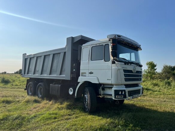 2011 Shacman (Shaanxi) F3000, белый, 2000000 рублей - вид 5