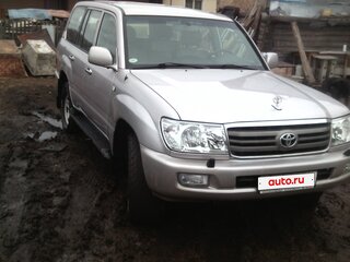 2004 Toyota Land Cruiser 105 100 Series Рестайлинг 1, серебристый, 2850000 рублей, вид 3