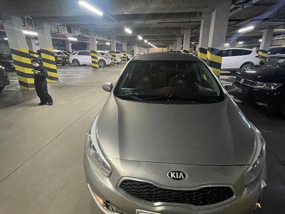 2013 Kia Ceed II, серебристый, 800000 рублей - вид 1
