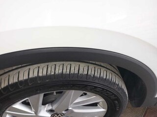 2021 Volkswagen Tiguan II Рестайлинг, белый, 3500000 рублей, вид 4