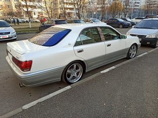 1999 Toyota Crown XI (S170), серый, 1800000 рублей, вид 5