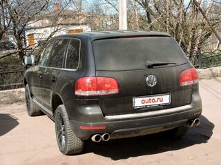 2005 Volkswagen Touareg I, чёрный, 659000 рублей, вид 2