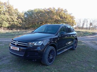 2010 Volkswagen Touareg II, чёрный, 2199000 рублей, вид 1