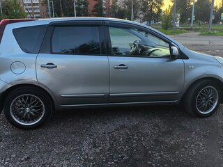 2011 Nissan Note I Рестайлинг, серый, 600000 рублей, вид 5