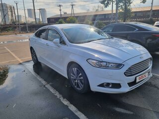 2017 Ford Mondeo V, белый, 2000000 рублей, вид 2
