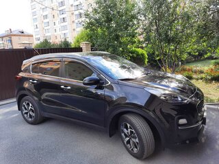 2020 Kia Sportage IV Рестайлинг, чёрный, 2540000 рублей, вид 3