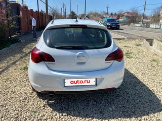 2011 Opel Astra J, белый, 750000 рублей, вид 3
