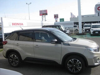 2021 Suzuki Escudo IV, бежевый, 1700000 рублей, вид 4
