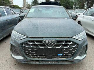2026 Audi A3L 35 TFSI IV (8Y) Рестайлинг, зелёный, 3590000 рублей, вид 2