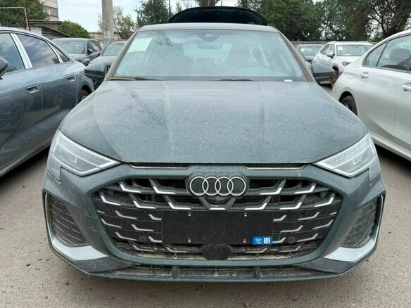 2026 Audi A3L 35 TFSI IV (8Y) Рестайлинг, зелёный, 3750000 рублей - вид 1