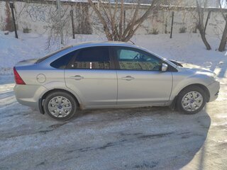 2008 Ford Focus II Рестайлинг, серебристый, 650000 рублей, вид 4