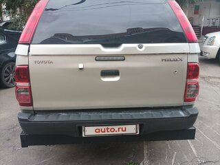 2014 Toyota Hilux VII Рестайлинг, серебристый, 2250000 рублей, вид 4