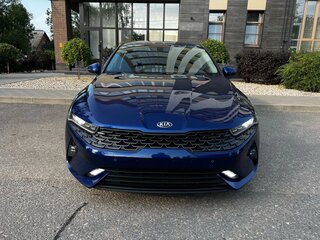 2021 Kia K5 III, синий, 2500000 рублей, вид 2