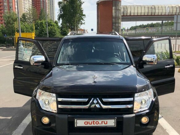 2007 Mitsubishi Pajero IV, чёрный, 2999999 рублей - вид 5
