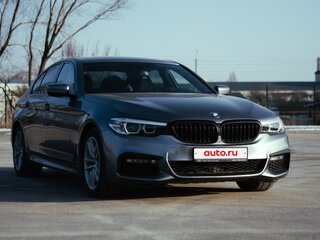 2018 BMW 5 серии 520d xDrive VII (G30/G31/G38), серый, 3900000 рублей, вид 2
