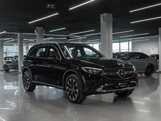 2024 Mercedes-Benz GLC 260 L II (X254), чёрный, 7050000 рублей, вид 2