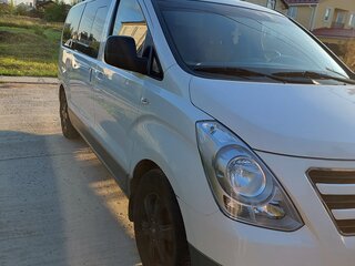 2016 Hyundai H-1 II Рестайлинг, белый, 2920000 рублей, вид 1