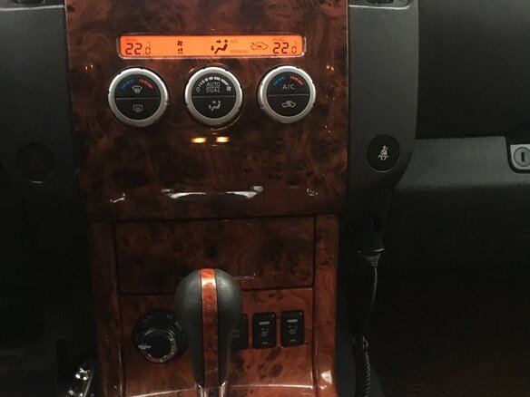 2011 Nissan Pathfinder III Рестайлинг, чёрный, 1220000 рублей - вид 13