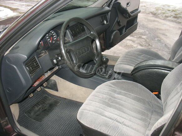 1992 Audi 80 V (B4), красный, 990000 рублей - вид 4