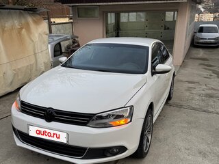 2013 Volkswagen Jetta VI, белый, 850000 рублей, вид 1