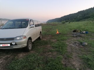1998 Toyota Granvia I, серебристый, 1100000 рублей, вид 1