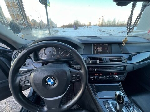 2011 BMW 5 серии 530d xDrive VI (F10/F11/F07), серый, 1700000 рублей - вид 8