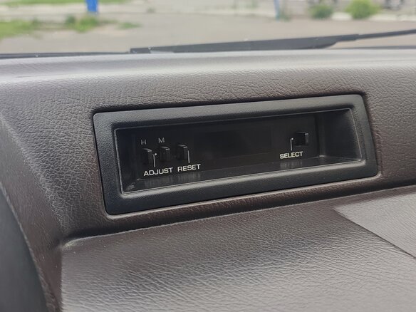 1988 Nissan Sunny N13, жёлтый, 190000 рублей - вид 11