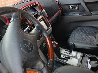 2005 Mitsubishi Pajero III Рестайлинг, чёрный, 1050000 рублей, вид 5