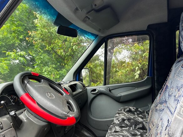 2002 Mercedes-Benz Sprinter, синий, 1660000 рублей - вид 2