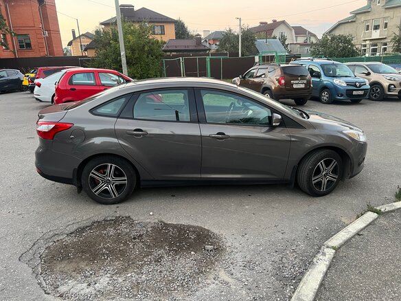 2011 Ford Focus III, серый, 570000 рублей - вид 7