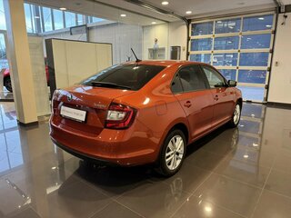 2018 Skoda Rapid I Рестайлинг, оранжевый, 1230000 рублей, вид 4