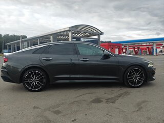 2020 Kia K5 III, чёрный, 2500000 рублей, вид 5