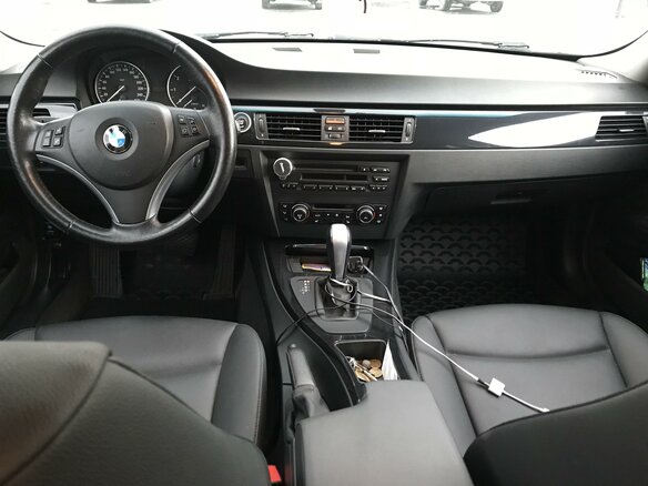 2011 BMW 3 серии 320i V (E90/E91/E92/E93) Рестайлинг, золотистый - вид 9