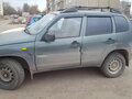 2011 Chevrolet Niva I Рестайлинг, зелёный - вид 2