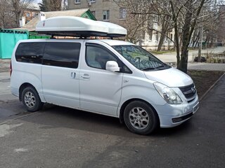2008 Hyundai Grand Starex I, белый, 1490000 рублей, вид 2