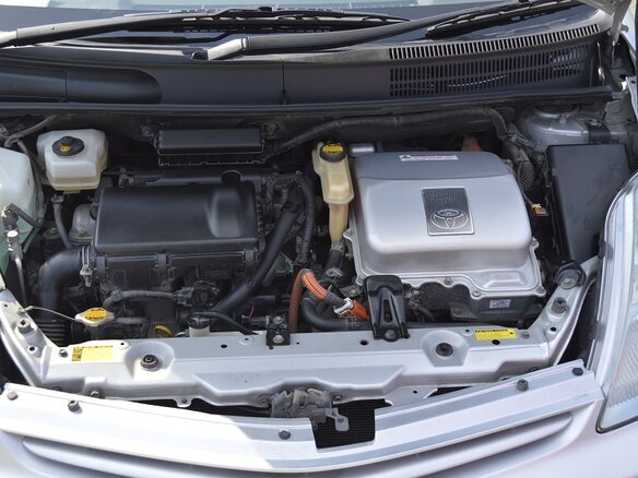 2010 Toyota Prius, серебристый - вид 3