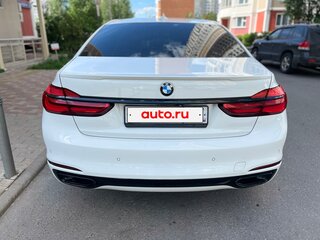 2016 BMW 7 серии 730d xDrive VI (G11/G12), белый, 3700000 рублей, вид 5