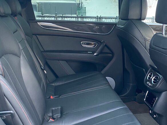 2019 Bentley Bentayga I, белый, 11400000 рублей - вид 23