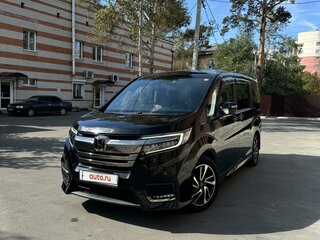 2018 Honda Stepwgn V Рестайлинг, чёрный, 2640000 рублей, вид 5